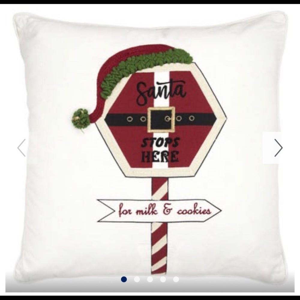 NWT Pier1 Santa Stop Sign Cover With Pillow Added